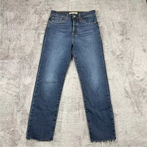 Levi’s jeans wedgie straight blue size 26 raw ankle hem
